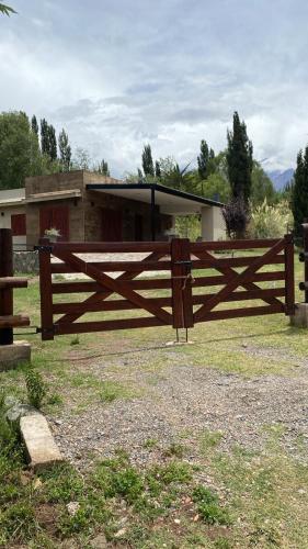 Casa 3 soles in El Salto (Mendoza)