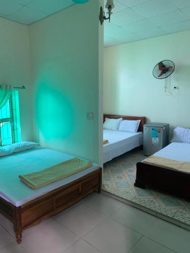 Nhà Nghỉ Hồng Nam Hải (Nha Nghi Hong Nam Hai) in Thanh Hoá / Sầm Sơn Beach