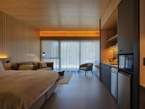 Pedder Wilderness Lodge