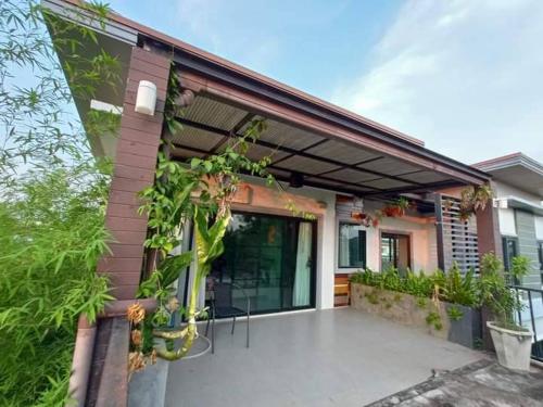 Balcony/terrace, Richly pool villa@Phitsanulok in Samo Khae