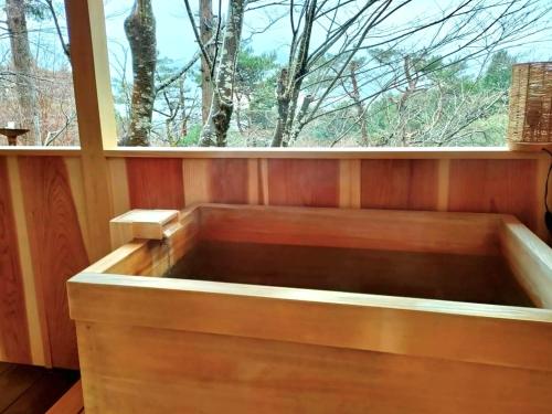 美術の宿　箱根もみじの森