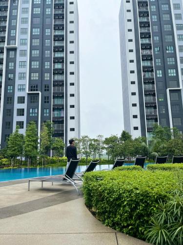Splashmania Gamuda Cove Homestay KLIA Projector - image 10