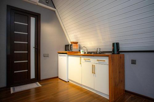 keuken, Mirvari Aframe in Quba