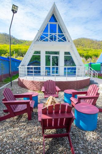 Buitenkant, Mirvari Aframe in Quba