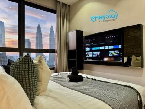 8 Kia Peng Residence by Heystay Management