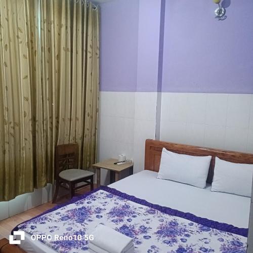 Hotel Phuong Linh 360 pham hung in District 8