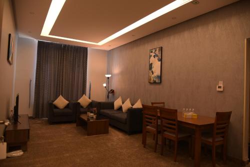 Dahlia Venti Hotel Apartment- formerly days inn by dahlia - Al Jahra in Al-Jahra