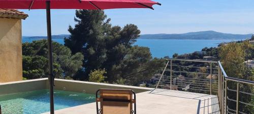 Villa aux Issambres avec piscine privée & vue mer gîte à louer Saint-Peïre-sur-Mer