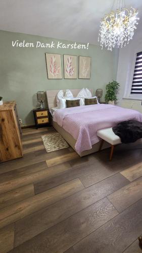 Cozy Pet-Friendly Apartment