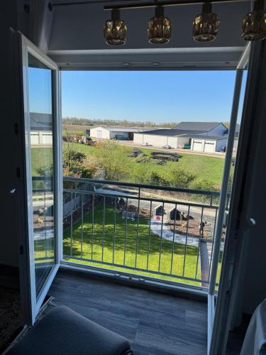 Exterior view, Wunderschone und helle Wohnung in Buttelborn