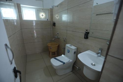 Three-Bedroom Villa image 10