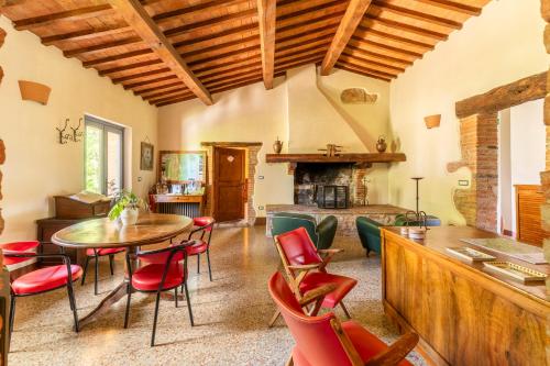 B&B - Podere Monti in Монтепунчіано