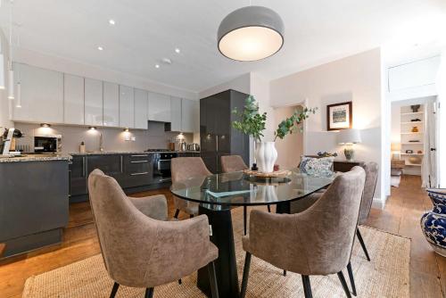 Premium Hyde Park Townhouse by Madestays, Londres