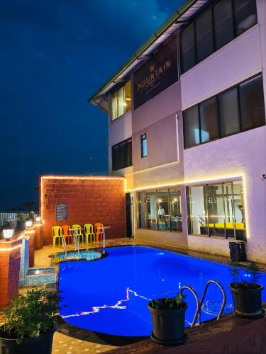 منظر, Hotel Mountain Breeze in Metgutad