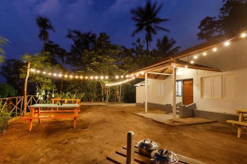 Underground Hostel By Bilwa Estate photo 4