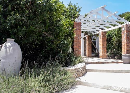 Kert, Seeplaas Guesthouse in Groot Brak Rivier