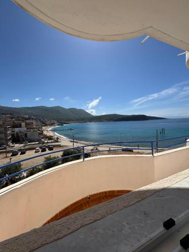 Beachfront Apartment - image 3