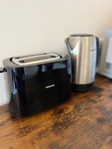 FREE Parking, Luxury Beds, Nespresso, Netflix in Wels