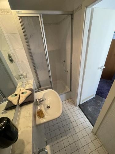 Classic Single Room