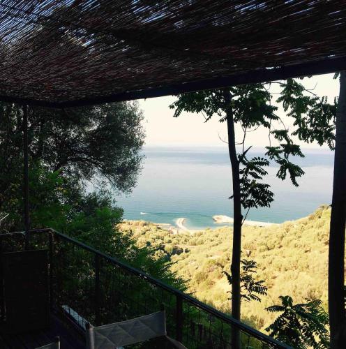 Балкон, Sea View - Private House with Garden in Pisciotta in Пісциота