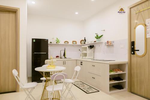 Two-Bedroom Apartment with City View image 7