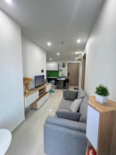 Two-Bedroom Apartment with Balcony image 1