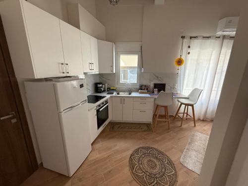 Kitchen, Loft rooms in Kanalaki