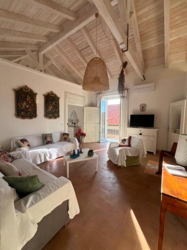 Tra Vicoli e Palazzi Apartment