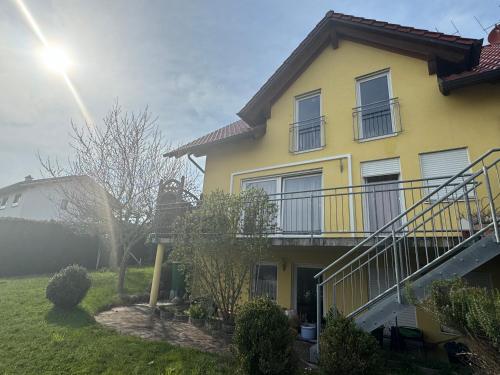 Viesnīcas āriene, 5-Seen-Loft mit 4-6 Schlafplätzen, Ferienwohnung Nähe Ammersee (5-Seen-Loft mit 4-6 Schlafplatzen, Ferienwohnung Nahe Ammersee) in Schöngeising