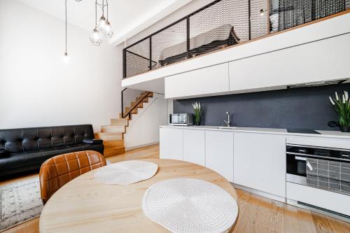 Dream Stay - Mere Residence Apartments with 24H reception in Rotermann Quarter