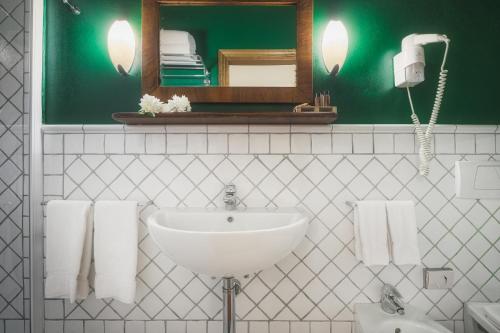 Relais Poggio Borgoni - image 10