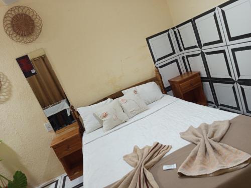 Triple Room with Private Bathroom image 7