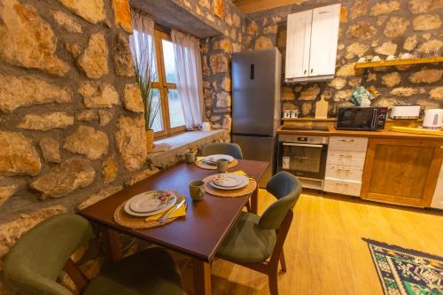 Arhetip, Djedova Villa, Žabljak (fotografie 3)