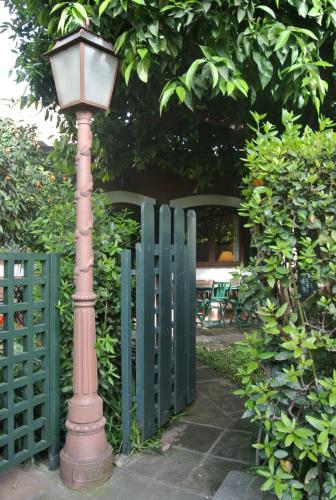 The Palatine Garden Apartment - image 11