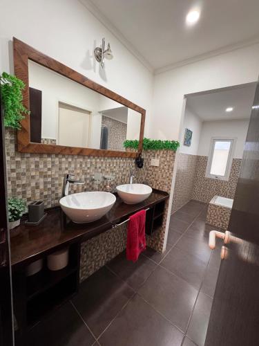 Hermoso departamento en zona aeropuerto near Hermes Quijada International Airport