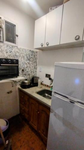 One-Bedroom Apartment image 6