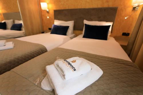 hotel photo