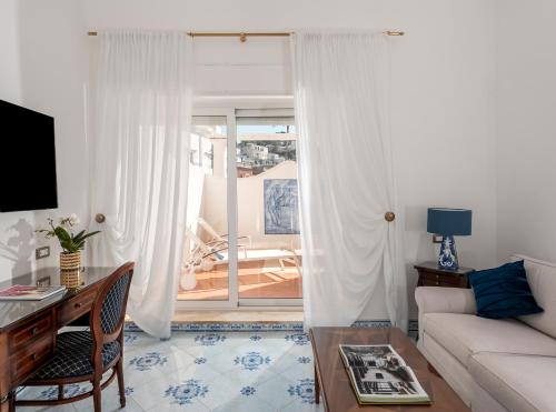 674524467 Hotel Quisisana