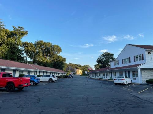 Chisholm's Motor Inn - image 8