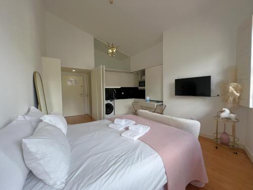 Aliados Downtown Studio by Porto City Hosts, Porto (photo 5)