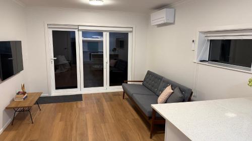 Cosy Studio Retreat in North Wellington