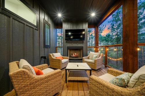 Cozy, 2 King Suites, Game Deck, Hot Tub, Firepit, Save In Taxes, Broken Bow (zdjęcie 9)