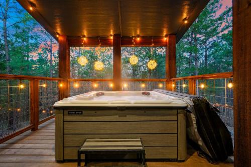 Cozy, 2 King Suites, Game Deck, Hot Tub, Firepit, Save In Taxes, Broken Bow (zdjęcie 7)