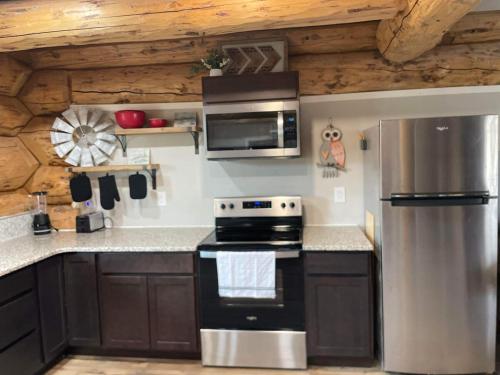 . Rustic Cliff Ranch