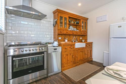 Whare Mōwai (Whare Mowai) in โคโรแมนเดล