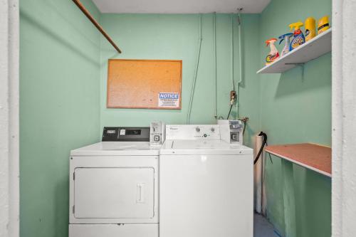 Condo - 2 min walk to beach Condo - 2 min walk to beach