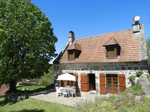 Gîte de caractère avec billard, cheminée, jardin clos et animaux acceptés - FR-1-742-611 Gîte de caractère avec billard, cheminée, jardin clos et animaux acceptés - FR-1-742-611