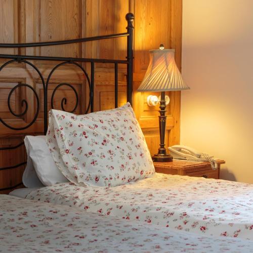 Hostal Adria Santa Ana - image 2