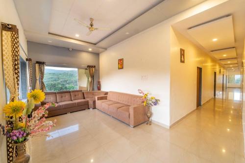 設施, Treebo The Venna Hill in 馬哈巴勒什瓦