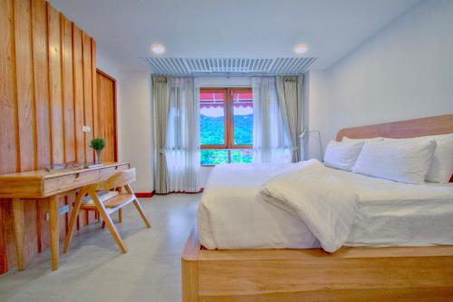 ห้องเตียงคิงไซส์พร้อมอ่างสปา (King Room with Spa Bath)